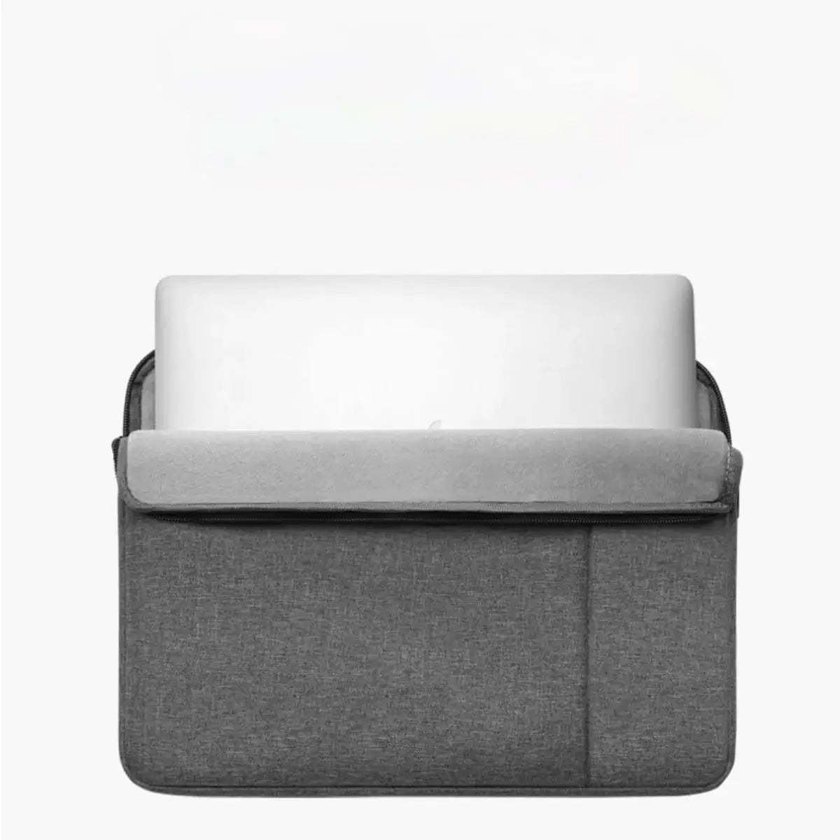 NCASE Laptophülle grau Case Stoff umgeklappte Lasche mit Reissverschluss Laptop eingeschoben