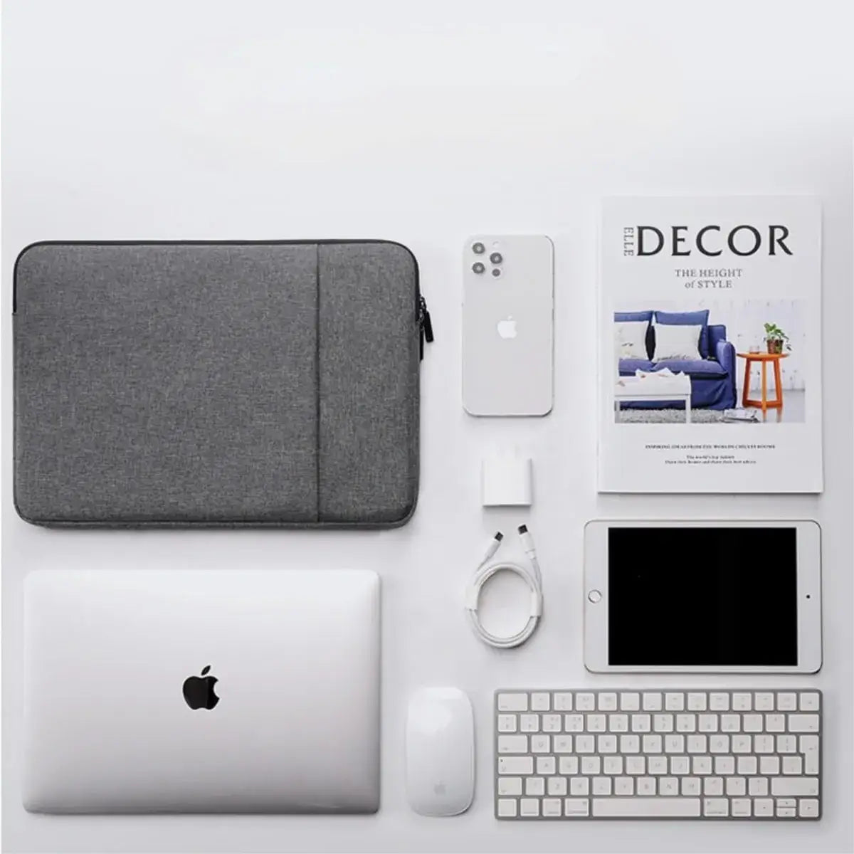 platz laptop hülle computer tablet kabel innen weich mit utensilien auf bild und case